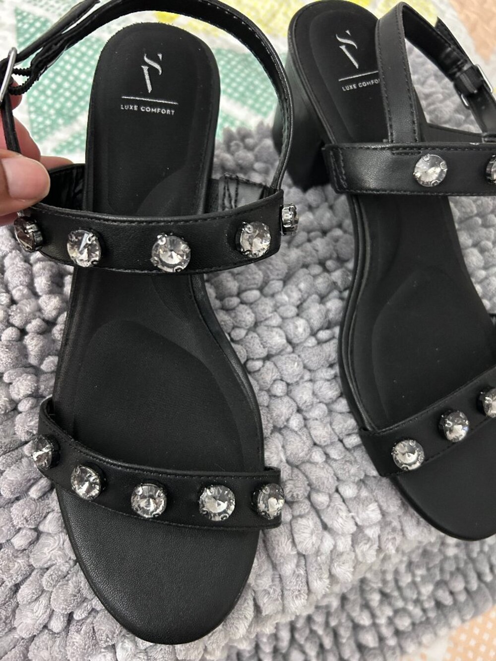 Women's Simply Vera Wang Rhinestone Block‑Heel Sandals — Like New